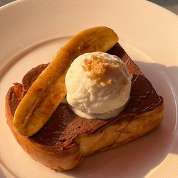 banana nutella toast