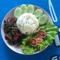 กระเพราเนื้อเปื่อย