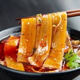 หมาล่าหม้อไฟ(เส้นมันเทศ)(น้ำซุปดั้งเดิม)