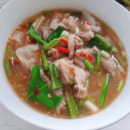 ต้มแซ่บกระดูกหมูอ่อน