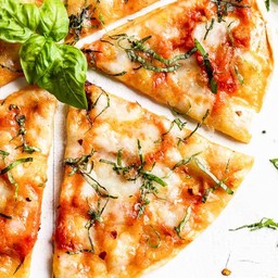 Pizza Margherita มาการิต้า