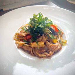 สปาเก็ตตี้ขี้เมาหมู