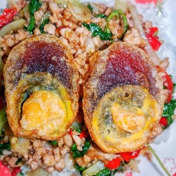 ข้าวเหนียวหมูทอด วังหิน(เจ้าแรก)