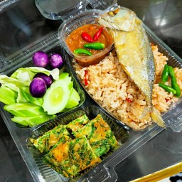 หมูปลาร้า โรงรถ