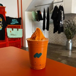 thai tea frappe