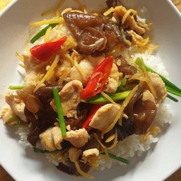 ข้าวผัดขิง