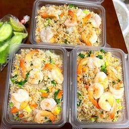ข้าวผัดแอมฟรายด์ (รับทำข้าวกล่องคะ) รัชดา 32 แยก 2