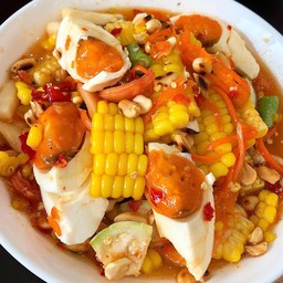 ตำข้าวโพดไข่เค็ม