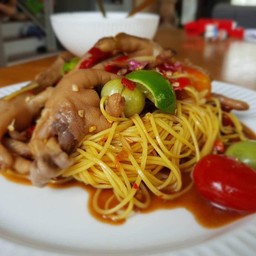 หมี่ซั่วตีนไก่