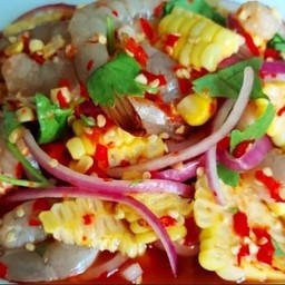 ยำกุ้งสดข้าวโพด