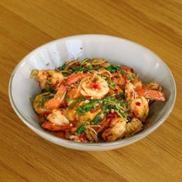 กุ้งกะเพราไข่ข้น