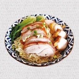 Q6. บะหมี่เป็ดย่าง+หมูกรอบ