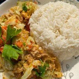 ผัดวุ้นเส้นหมูสับราดข้าว