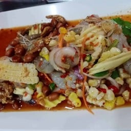 ยำข้าวโพดกุ้งสด