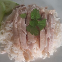 ข้าวมันไก่ต้ม(พิเศษ)