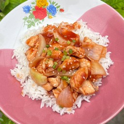 ข้าวไก่ผัดซอสมะเขือเทศ
