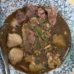 เนื้อเสือร้องไห้ + เนื้อตุ๋น + เอ็น + ลูกชิ้นเนื้อ