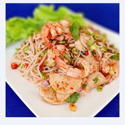 ยำขนมจีน