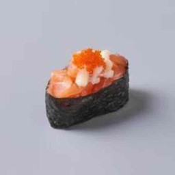 สลัดแซลมอนสับไข่กุ้ง