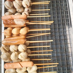 ยำลูกชิ้น