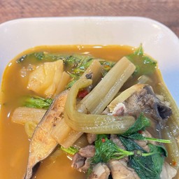 แกงสายบัวใส่ปลาดุกนา