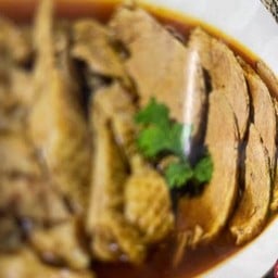 เป็ดพะโล้ ใหญ่