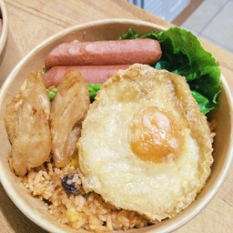 ข้าวผัดอเมริกัน