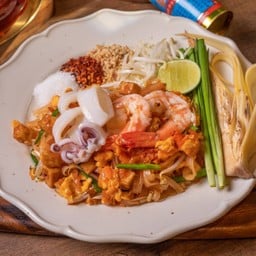 K64.1 ผัดไททะเล