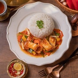 K63. ข้าวพริกเผาหมูกรอบ