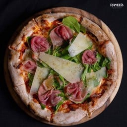 Pizza Prosciutto Rucola Parmigiano