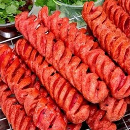 ไส้กรอกแดงเกลียวทอด (ชิ้น)