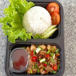 ไก่คั่วพริกเกลือ