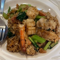 ผัดซีอิ้วทะเล