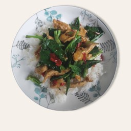 ผัดคะน้าไก่