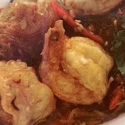 กุ้งนาผัดขี้เมาวุ้นเส้น