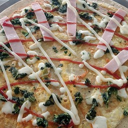 ไข่+พิชช่า+ชีส+ผักโขม+แฮม