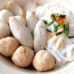 เกี้ยมอี๋ลูกชิ้นปลาน้ำใส(สูตรน้ำซุปเล้งไม่ใส่ผงชูรส)
