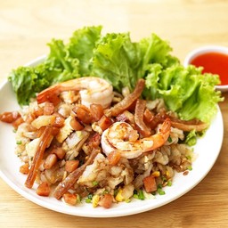 [อร่อยซ่ากับโค้ก] ก๋วยเตี๋ยวคั่วงี่เง่า+  โค้ก ออริจินัล (กระป๋อง)