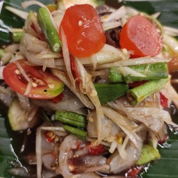 ตำกุ้งสด + ไข่แดงเค็ม
