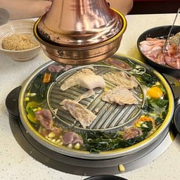 นักล่าหมูกระทะ Victory Hub