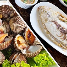 ซิกเนเจอร์(เมี่ยงปลาทับทิม + หอยแครงลวก)