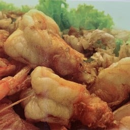 กุ้งนาทอดกระเทียมพริกไทย (ทวีชัย)