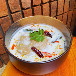 ต้มข่าไก่ (อกไก่)