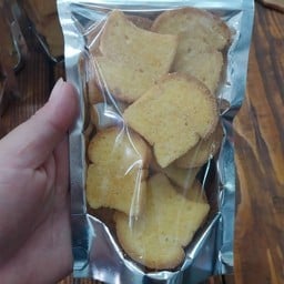 ขนมปังกรอบเนย+น้ำตาล