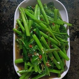 ผักบุ้งปลาเค็ม(กับข้าว)
