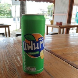 แฟนต้า น้ำเขียว