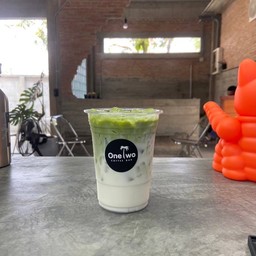 Matcha Latte (มัจฉะลาเต้)
