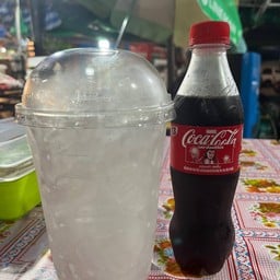 โค้กแก้วโอ่ง