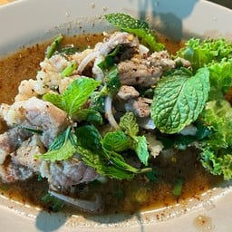 น้ำตกเนื้อ