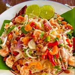 ดอลล่าห์ ยำแซ่บ ไข่สะดุ้ง